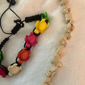 🌺Hilo Hattie Hawaiian necklace & turtle bracelet